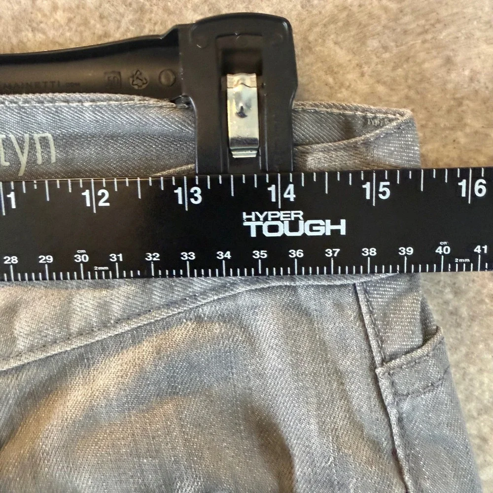 7 For All Mankind Austyn Jeans 29 Relaxed Straight Grey Denim Made in USA